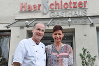 Ihre Gastgeber im Haarschlotzer: Klaus und Nicole Vögele